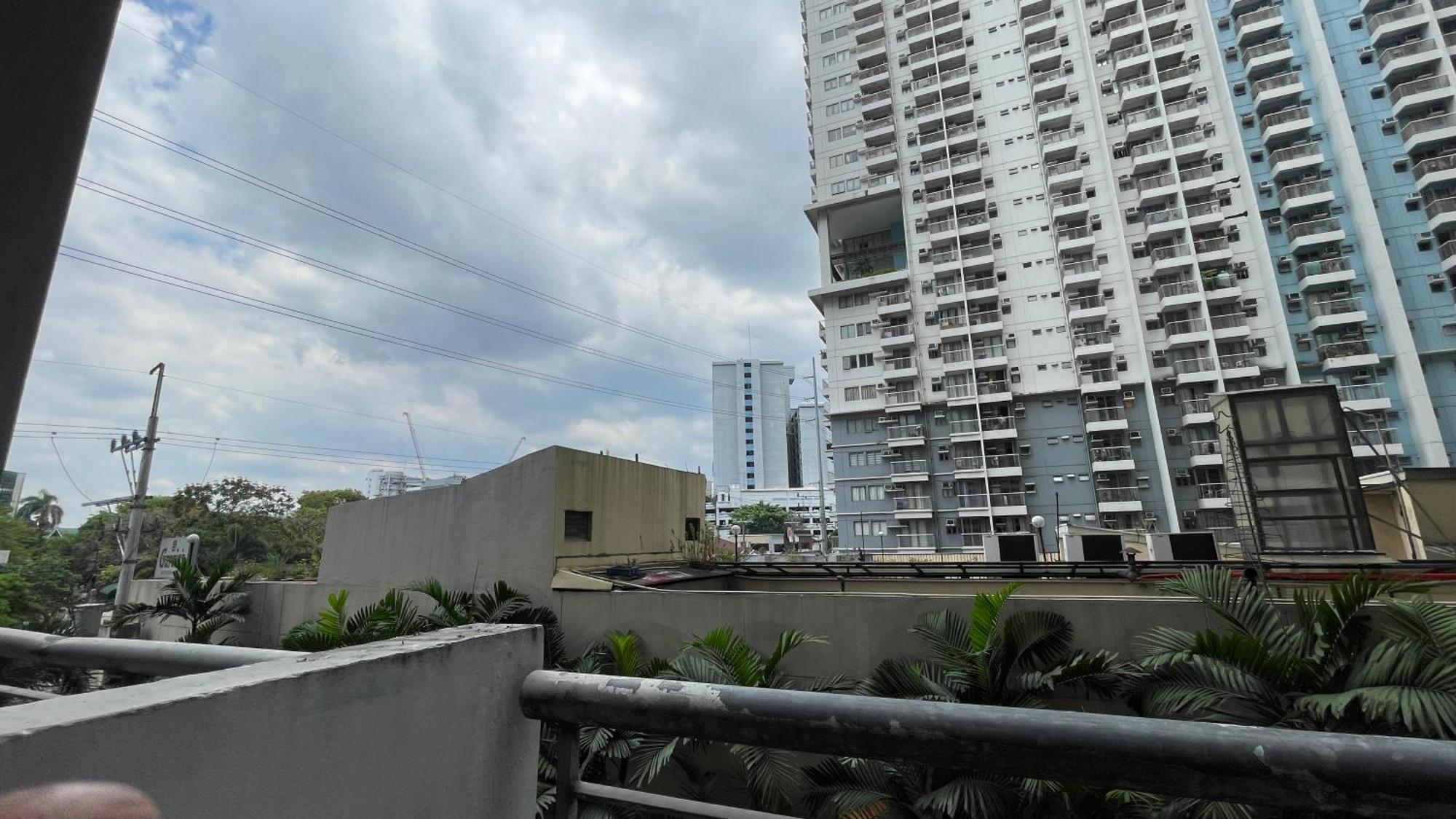 The Garden Heights Condominium Ciudad Quezon Exterior foto